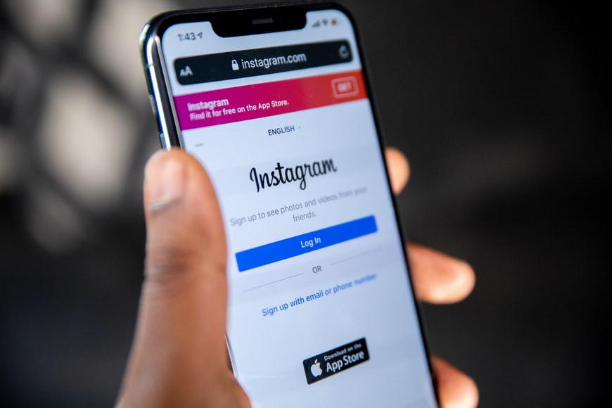 Keuntungan Beli Follower Lewat Jasa Kelola IG Profesional